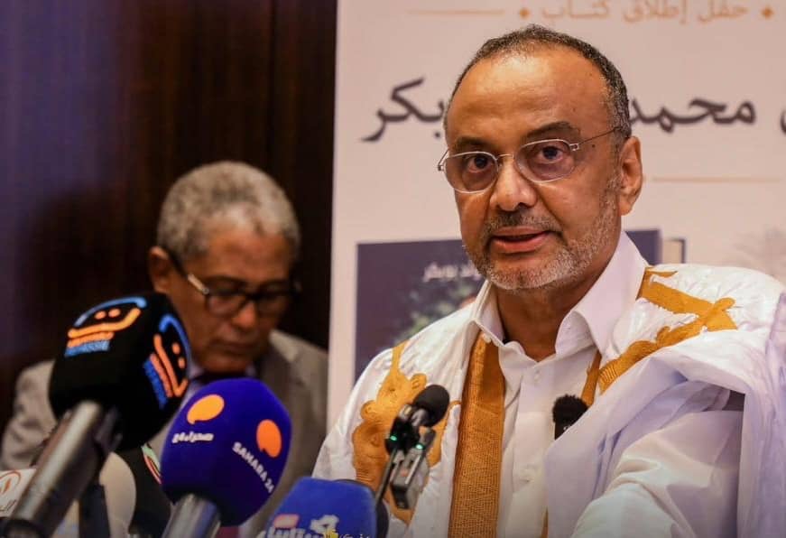 شهادة للتاريخ.. ولد بوبكر يوثق تجربة العبور الهادئ نحو الديمقراطية